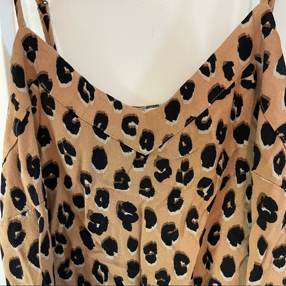 A New Day Cheetah Tank Top - Picture 6 of 8